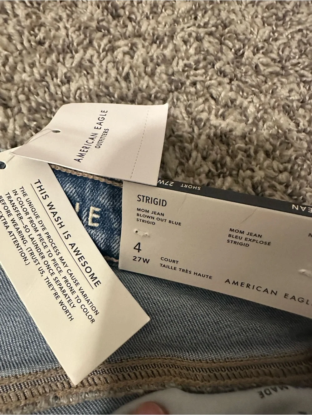 American Eagle Outfitters Light Blue Distressed Mom Jean
